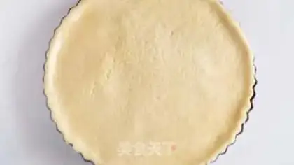 Make Strawberry caramel apple pie step 12