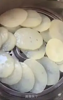 Make Cheese mashed potatoes step 0