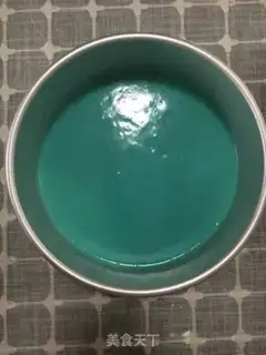 Make Rainbow cake (8 inches) step 5