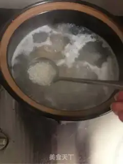 Make Squirt-dried squid squirm step 1