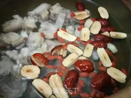 Make Old turkey soup step 2