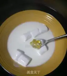 Make Fruit pudding step 1