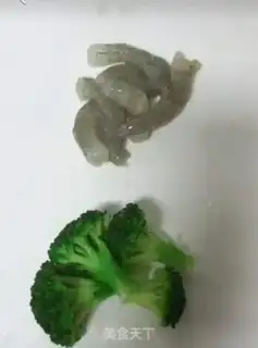 Make Shrimp with broccoli step 1