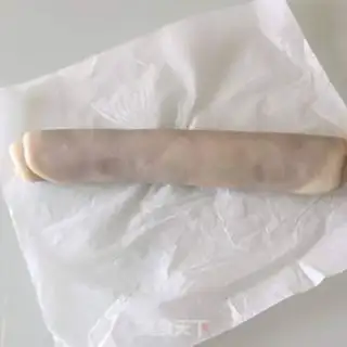 Make Donkey rolls step 7