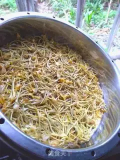 Make Homemade gold and silver tea step 8