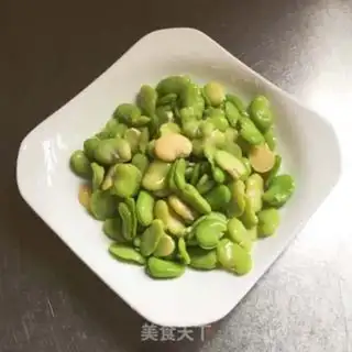 Make Noodles onions step 1