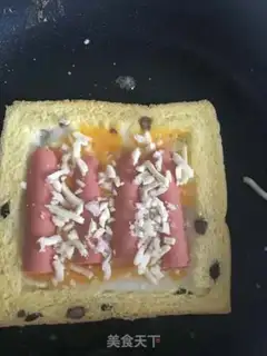 Make Ham sausage sandwich step 5