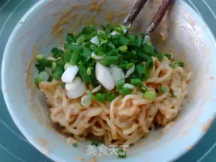 Make Noodles onions step 5