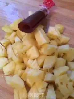 Make Sweet pineapple rice step 3
