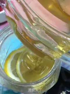 Make Honey lemon tea step 4