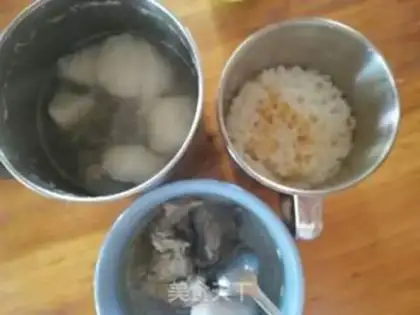 Make Chicken radish soup step 2