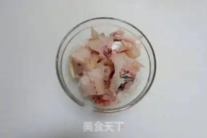 Make Spicy cod ball step 1