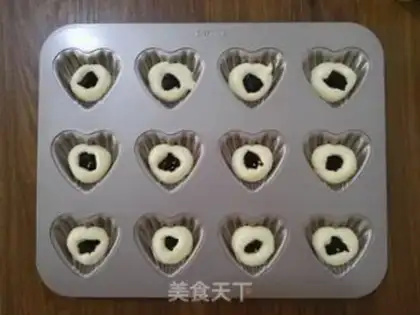 Make Sweet bean cake step 13