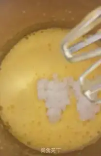 Make Egg yolk step 0
