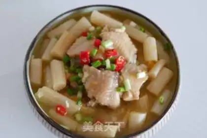 Make Sour soup with chicken wings step 10