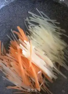 Make Twirling step 1