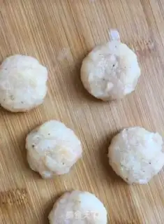 Make Black pepper chicken pancakes step 7