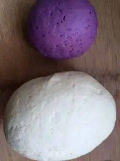 Make Coconut rolls step 1