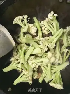 Make Five bouquets step 6