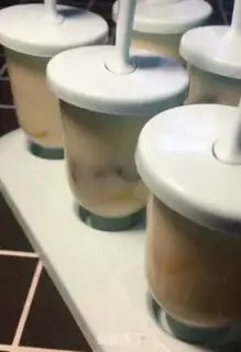 Make Yogurt mango ice cream step 4