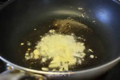Make Peanut chicken feet step 3