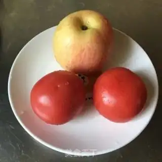 Make Apple tomato juice step 0