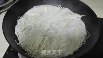 Make Fried noodles step 10