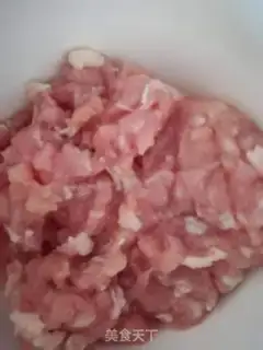 Make Meat melon cucumber step 1