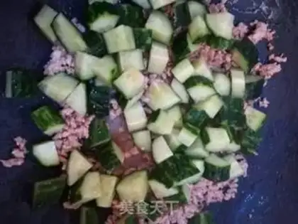 Make Meat melon cucumber step 3
