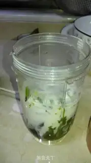 Make Butter banana shake step 3