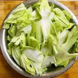 Make Hot cabbage step 3
