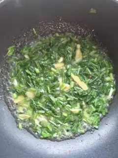 Make Fry leaves step 3