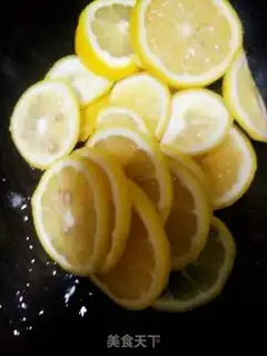 Make Honey lemonade step 1