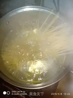 Make Pepper carrot and pasta step 1