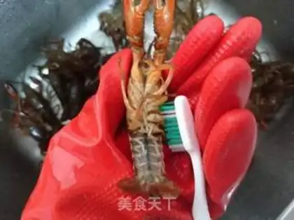 Make Spicy lobster step 3