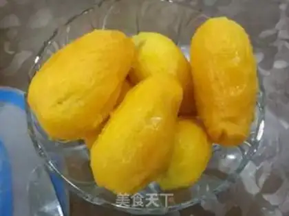 Make Fresh orange mango juice step 2