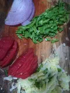 Make Cheese sauce, noodles step 0
