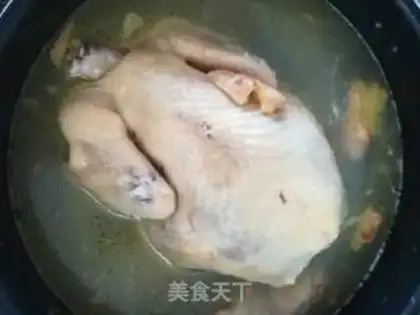 Make The cold hand tore the chicken step 1