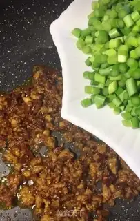 Make Garlic fried meat step 4