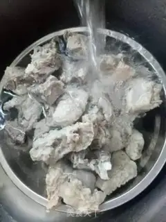 Make Bone soup step 1