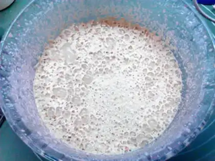 Make Scrambled eggs step 1