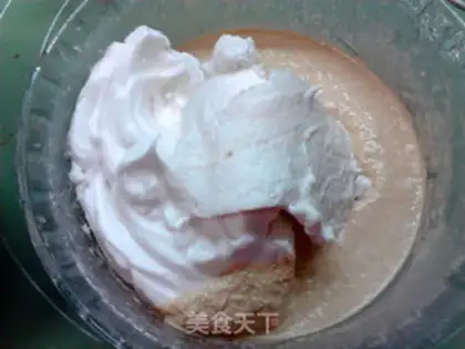Make Pink strawberry Farrov magic cake step 10