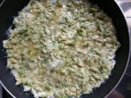 Make Scrambled eggs step 3