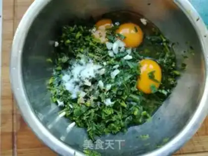 Make Stabbed sticks and fried eggs step 2