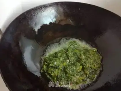 Make Stabbed sticks and fried eggs step 4