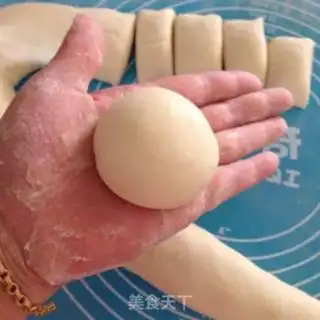 Make White buns step 6