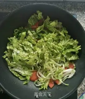 Make Tomato fried cabbage step 4