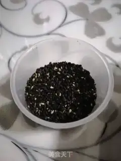 Make Black sesame soy sauce step 0