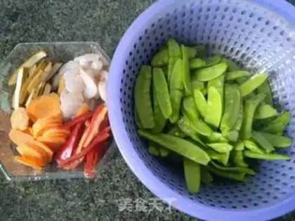 Make Shrimp beans step 0