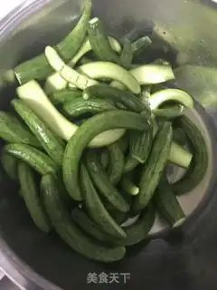 Make Pickle cucumber step 0